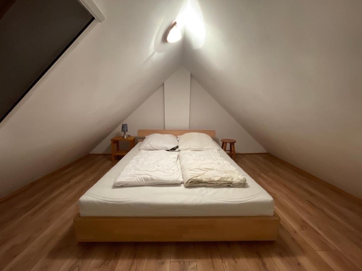 Hospoda-Ferienhaus Am Olba-See Malschwitz 外观 照片